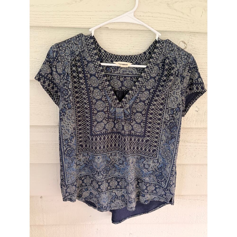 Lucky Brand Blue Boho Print Split Neck Short Sleeve Top Size Small - Picture 5 of 9